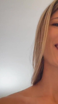 Hobby Whore Is Persuaded to Fuck by the Agency Boss
