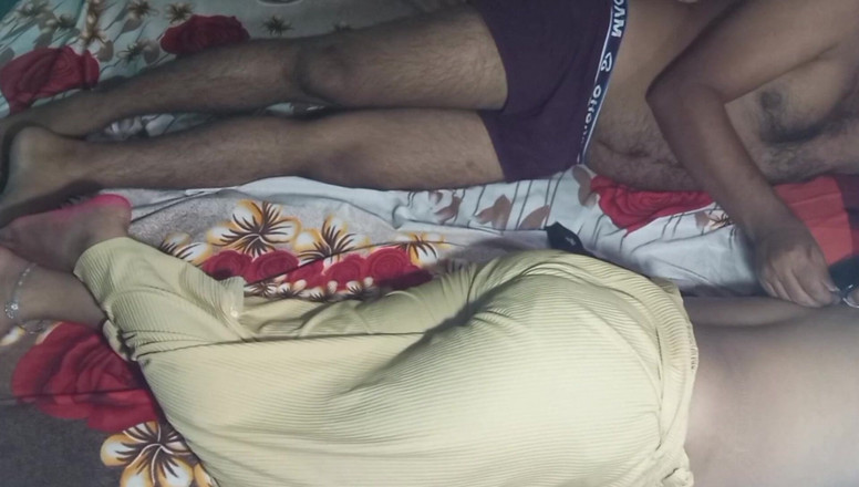 Manjushukla: La più bella ragazza indiana calda ha un romanticismo