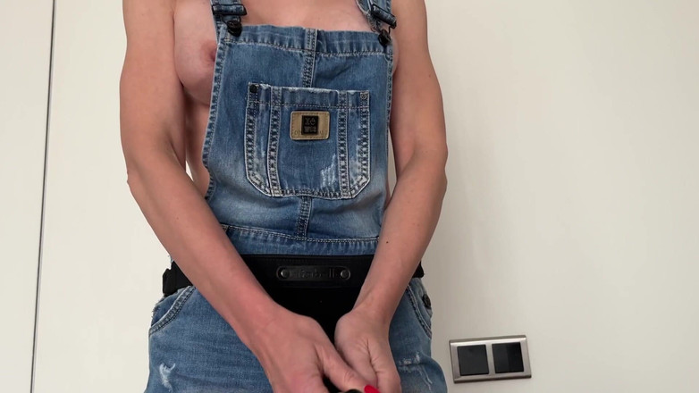 Mistress Mary: Můj nový anální strapon vám udělá sperma bez rukou