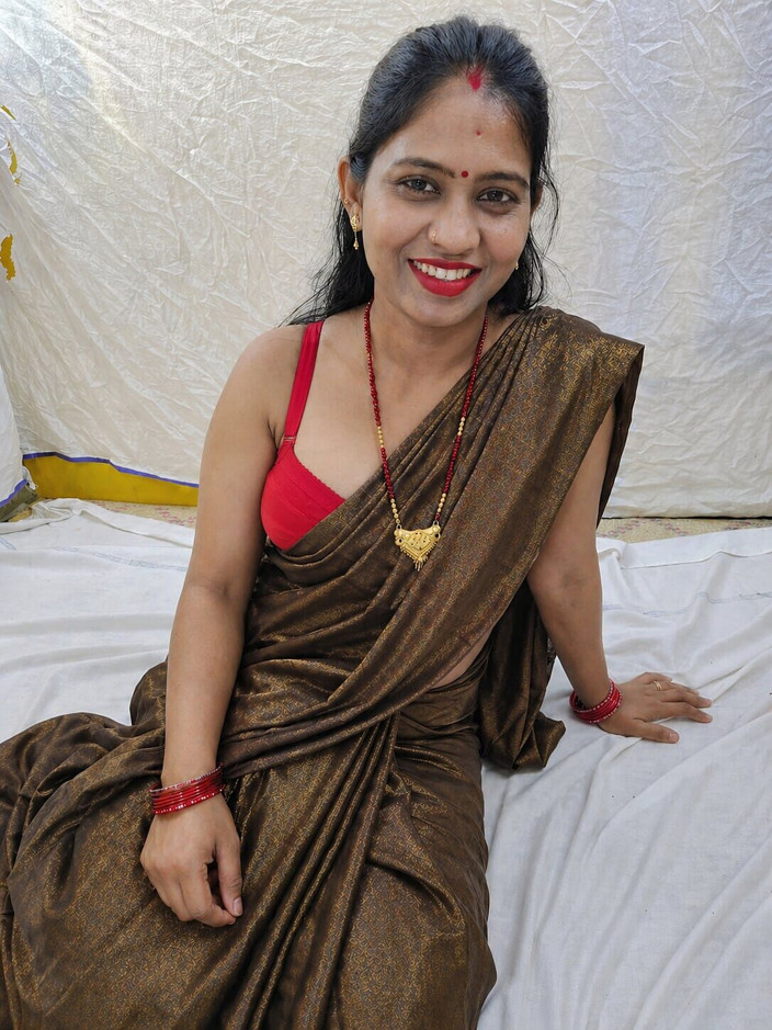 RUSHA BHABI: Indian Couple