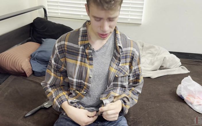 Boys half-way house: Ein schnelles leckerli fÃ1/4r älteren papi ohne gummi pOV