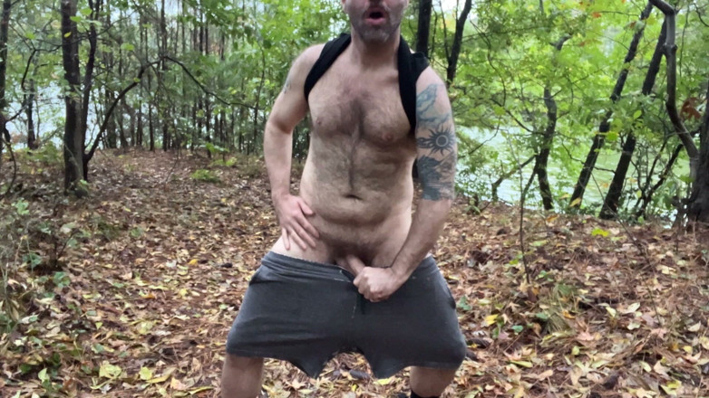 Hairy Wolfe: เพื่อนหล่อชักว่าวที่ทะเลสาบที่สวนสาธารณะท้องถิ่นของเขาเปิดโปงควยควย