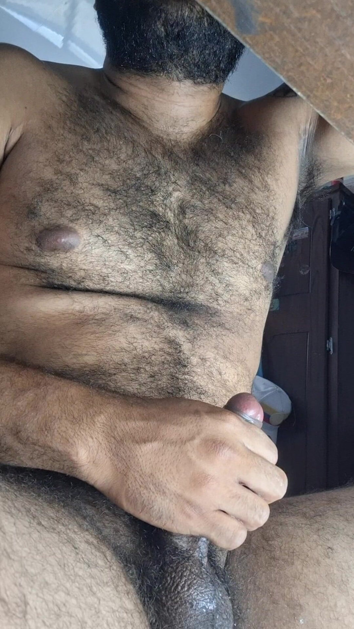 Josehairycum: Hairy Giant Man Big Cumshow