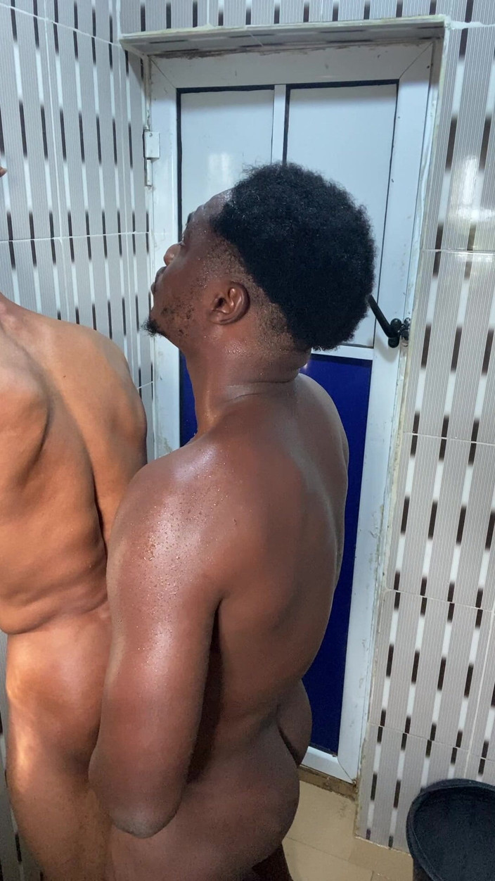 Dverse: Homies brauchte einen schwanz und bekam einen guten