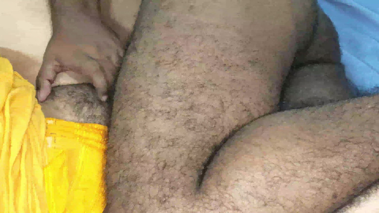 Desistar: Trovo la mia matrigna arrapata nella stanza porno in india