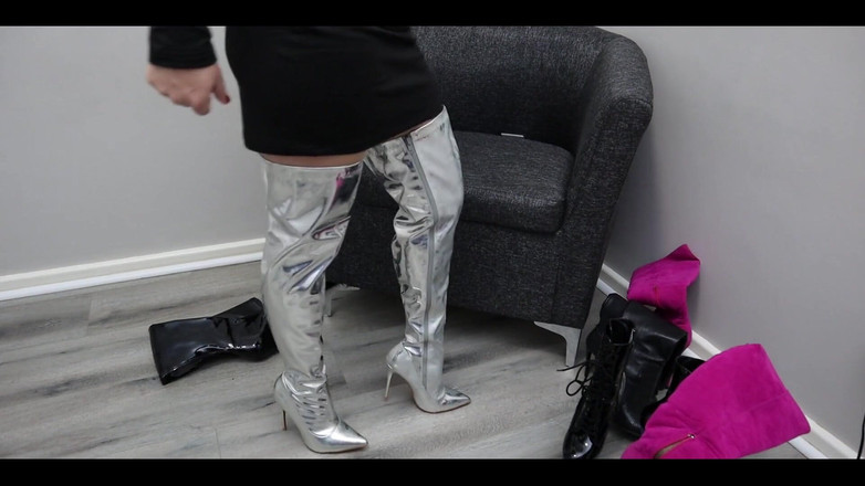 Kinky Lyrical: El video travieso