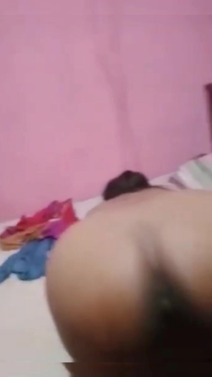 Hot Top: Couple desi, sexe maison