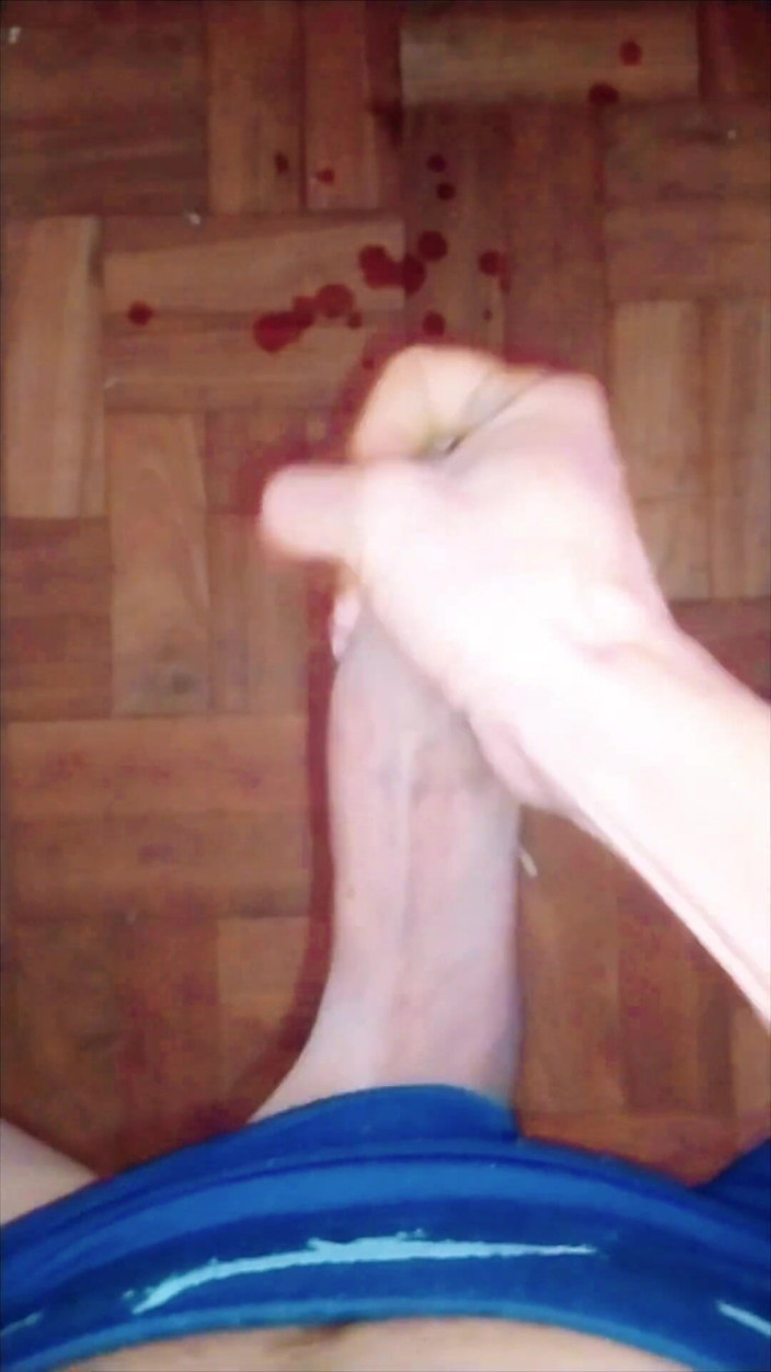 Naughty Cock: Hlasitě, mléčné honění. Velký čůrák reaguje na šukání a sténání párů.