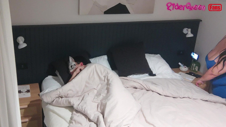 Riderqueen: Riderqueen knullar i Slowmotion