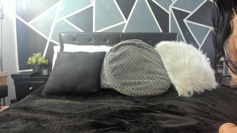 Davina Winters: Goyangin pantat bahenolku di kontolmu