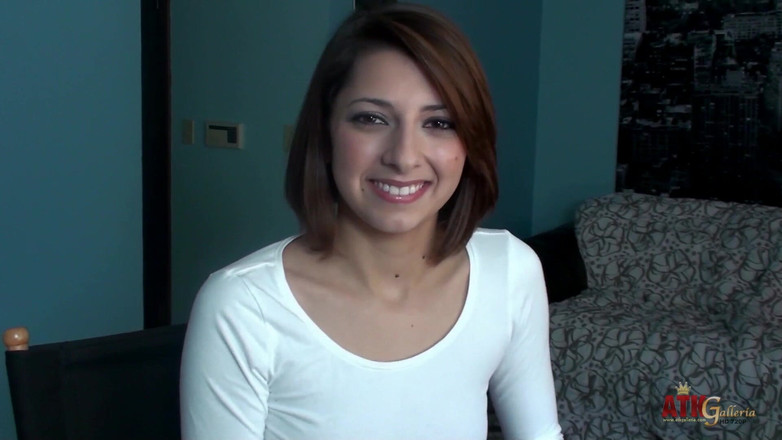 ATK Solo: 与lexi Bloom的幕后花絮