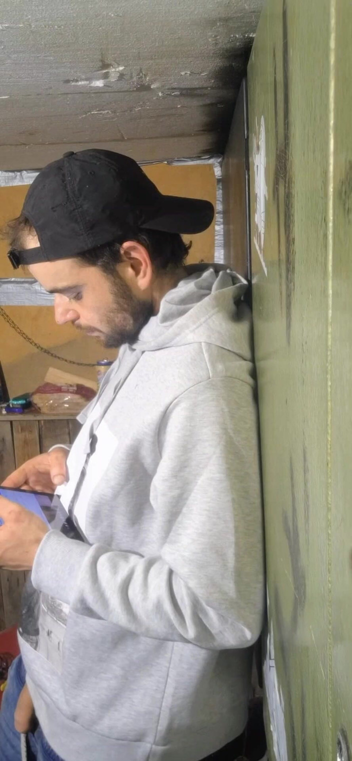 jerkofflover: Saya Melancap Dalam Saya Dibina Rumah Di Pokok