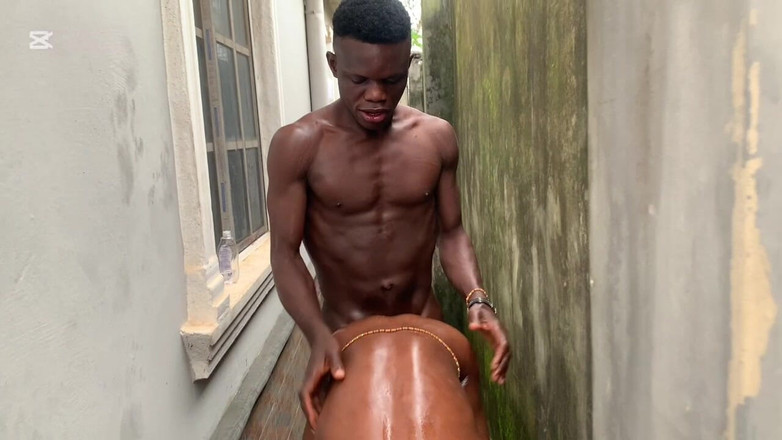 Sexypeller: 良い成績のために私の友人の妻を犯した