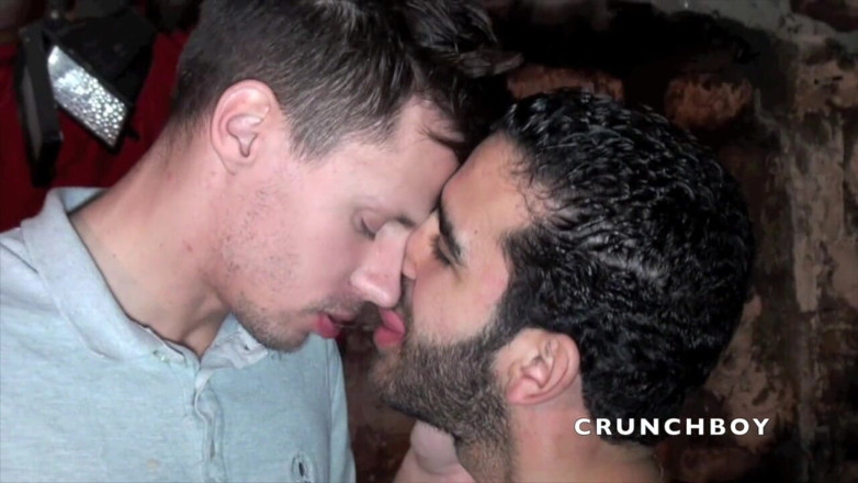ARAB FUCKERS WITH HUGE COCKS: Sltut fucked by straight Arab dominant