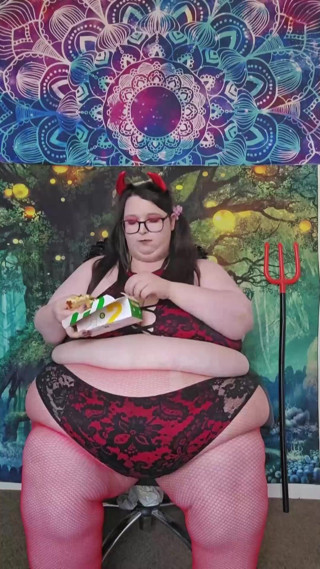 SSBBWLadyBrads: Devil Eats Subway Part 2