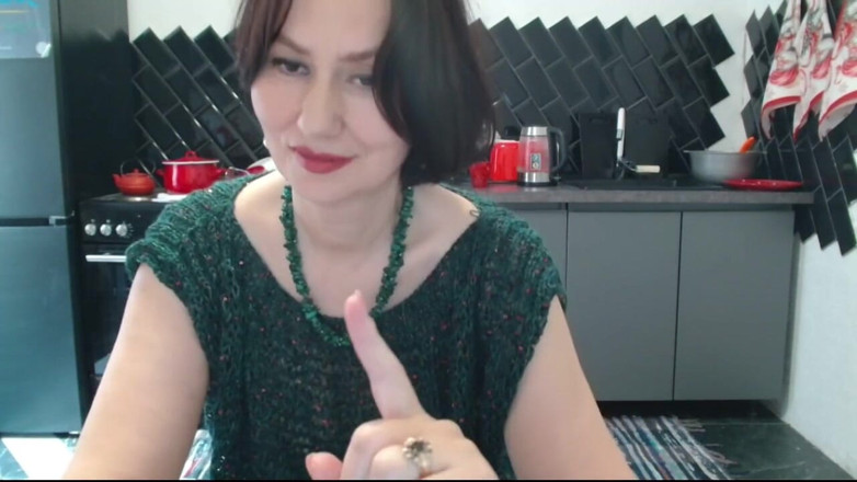 ANGELA_LADY: Pieprzyć moje gładkie obcasy