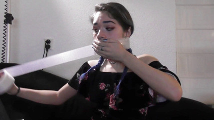 Restricting Ropes: Luna Grey - ujian gag Valentine