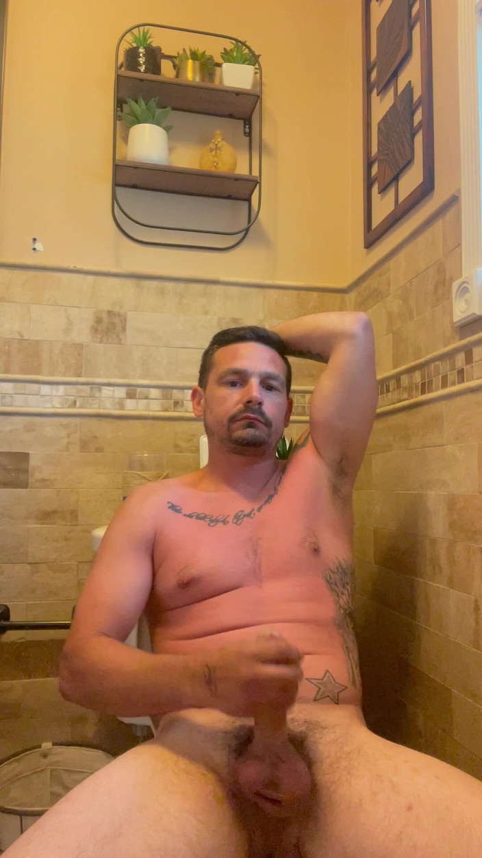 Jerkoff king: सीधा लड़का पिटाई कर रहा है