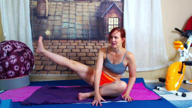 Aurora Willows: Hip mobility strengthening and hip openers. Heals sciatica