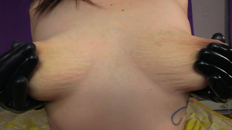 Quinn brooks: Latex Glove Nipple Play-wmv