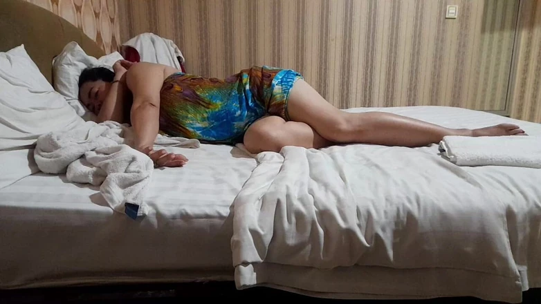 House wife: Lucky Black Guy Fuck Woman Widow Creampie so Hard
