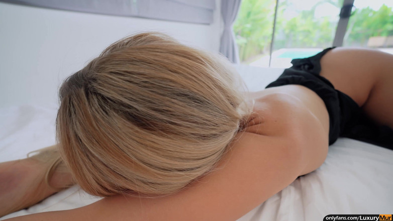 ReplayXXXLady: Miré En La Habitación De Mi Madrastra Y Resolví Mis...