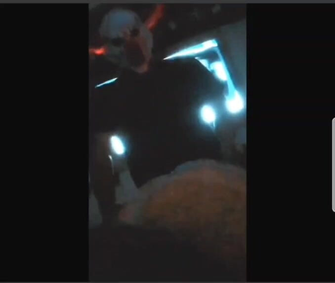 Kakabbw: 小丑吃掉了BBW