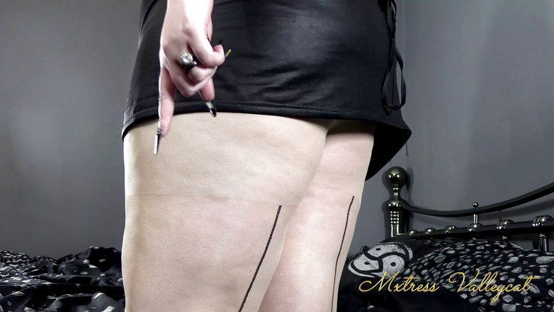 Mxtress Valleycat: 넌 내 이음새를 숭배하는 데에만 좋다