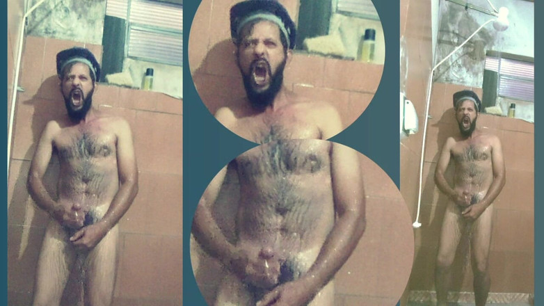 Stink HairyMale: Pracovník ve sprše