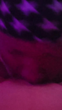 Bigsexydaddyd wordt doorweekt door Katlicious Kitty