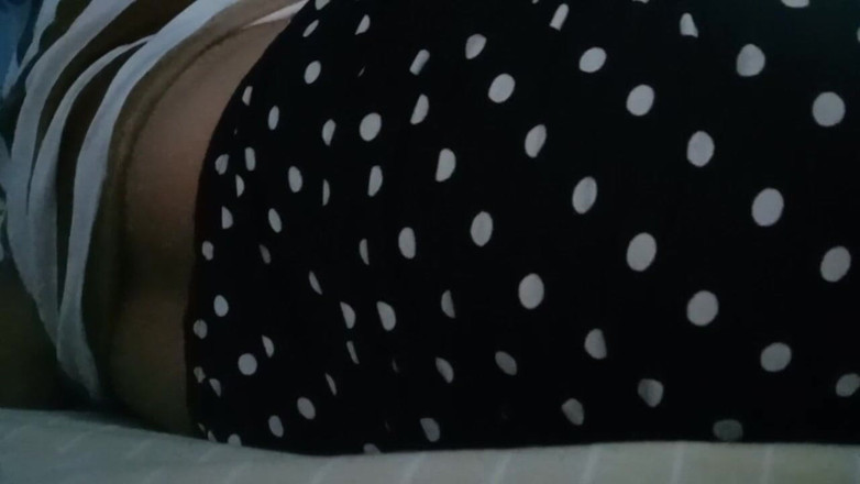 Chubbyme Pinay: 菲律宾胖乎乎的喜欢做爱，当她喜欢呻吟时，她喜欢下雨