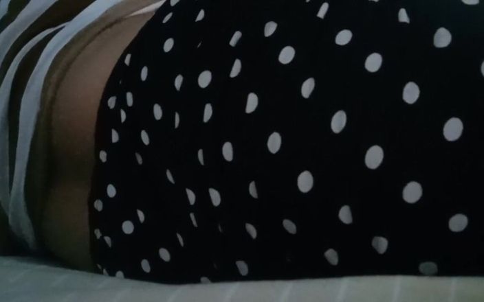 Chubbyme Pinay: Pinay Chubby miluje sex, když tvrdě prší, když ráda sténá
