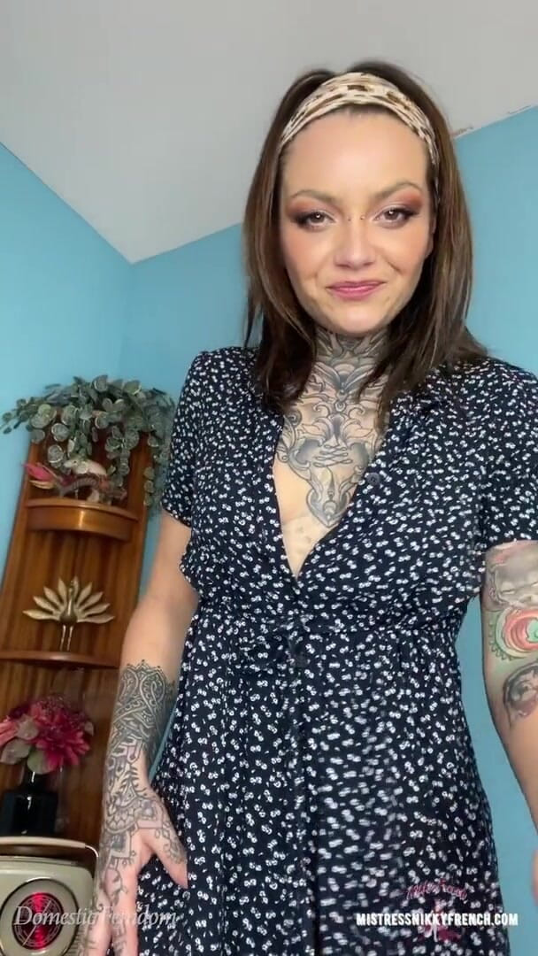 Domestic femdom: Smoking JOI with Nikky French