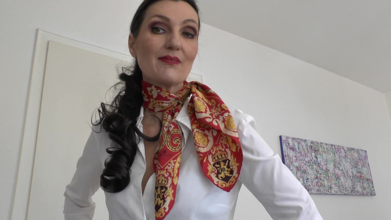 Lady Victoria Valente: सिल्क स्कार्फ फैशन शो, जॉय, लेडी विक्टोरिया वैलेंटे