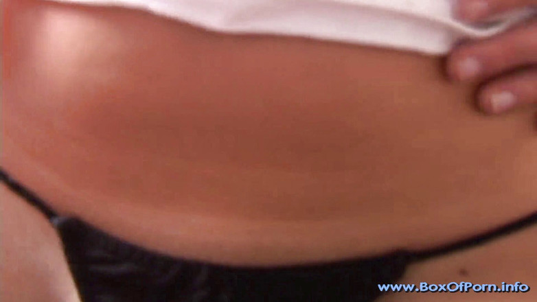 Box Of Porn: Seksi vücut doğal memeler döl sürtük Corri sevimli göt sıkılıyor, şanslı...