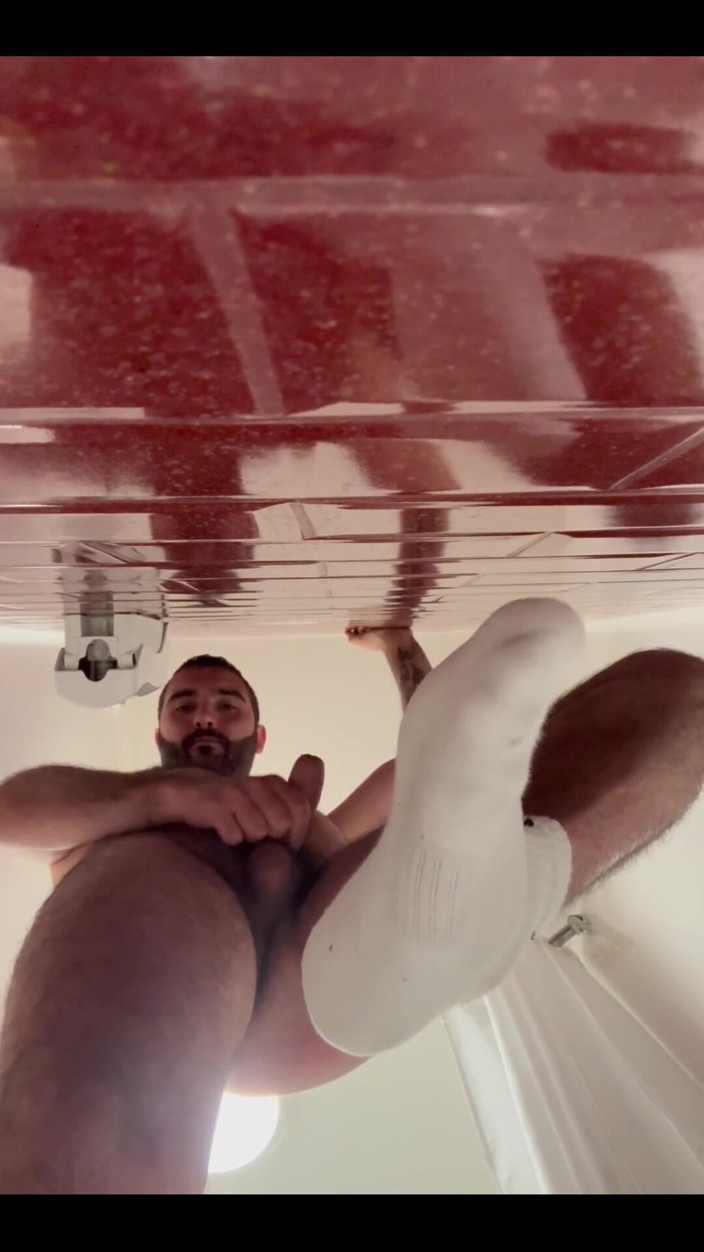 Growing teddy: Huge Cumshot