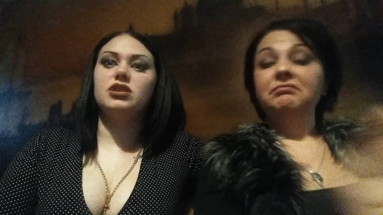 Goddess Misha Goldy: Talking and Smoking Hookah and Cigarettes in the Club