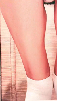 Sperm boşaltma #2. Özel Versiyon. Sarışın orta yaşlı seksi kaltak tuvalette döl boşaltıyor. Boşalma fetişi. Tuvalette kamera. Doğal Sperm