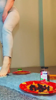 Jedzenie foot play