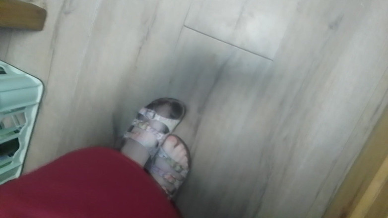 tammara big: Yıpranmış Birkenstock ayakkabıları