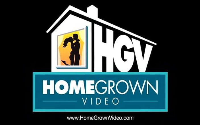 Homegrown Oral: Sandy Sweet aprende a fazer garganta profunda