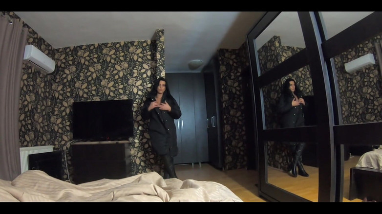 MilfyCalla: ミルフィカラ顔面ファック、後背位、そして私の長い黒い冬のジャケット183でカミング-私はこの長い黒い冬のJで撮影するのが大好きです