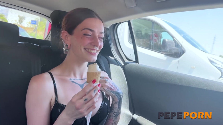PepePorn: La Donna Più Morbosa Del Porno Fatto in Casa Si...