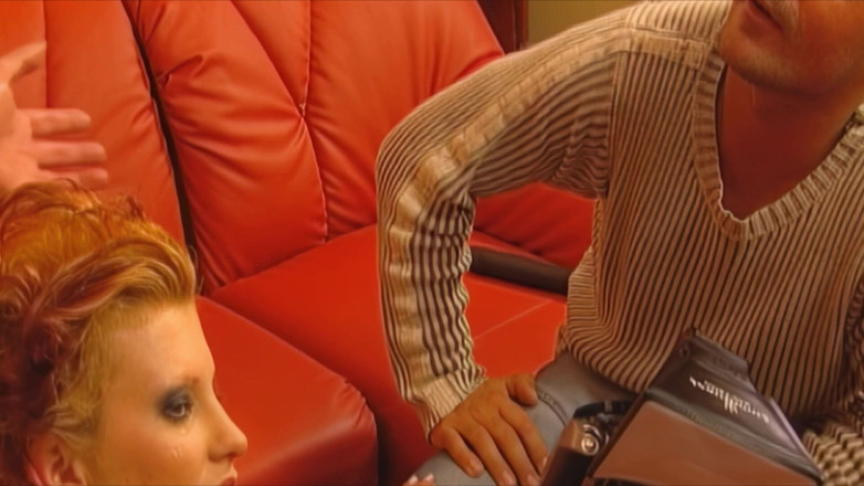 Old & Young: Rothaariges Schätzchen Nimmt Schwanz Mit Leidenschaftlichem Hunger Tief in Den...