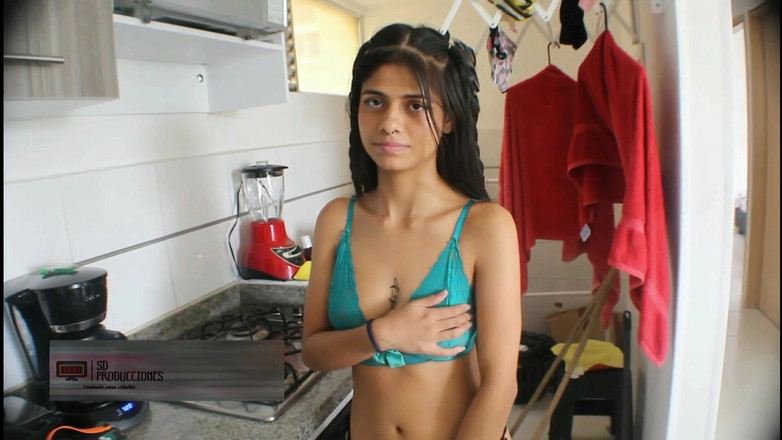 Britany: Po podniesieniu przyrodniej siostry, która przychodzi odwiedzić, robię się bardzo...