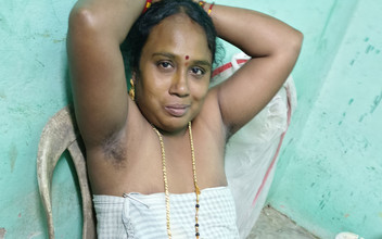 Kavitha hot