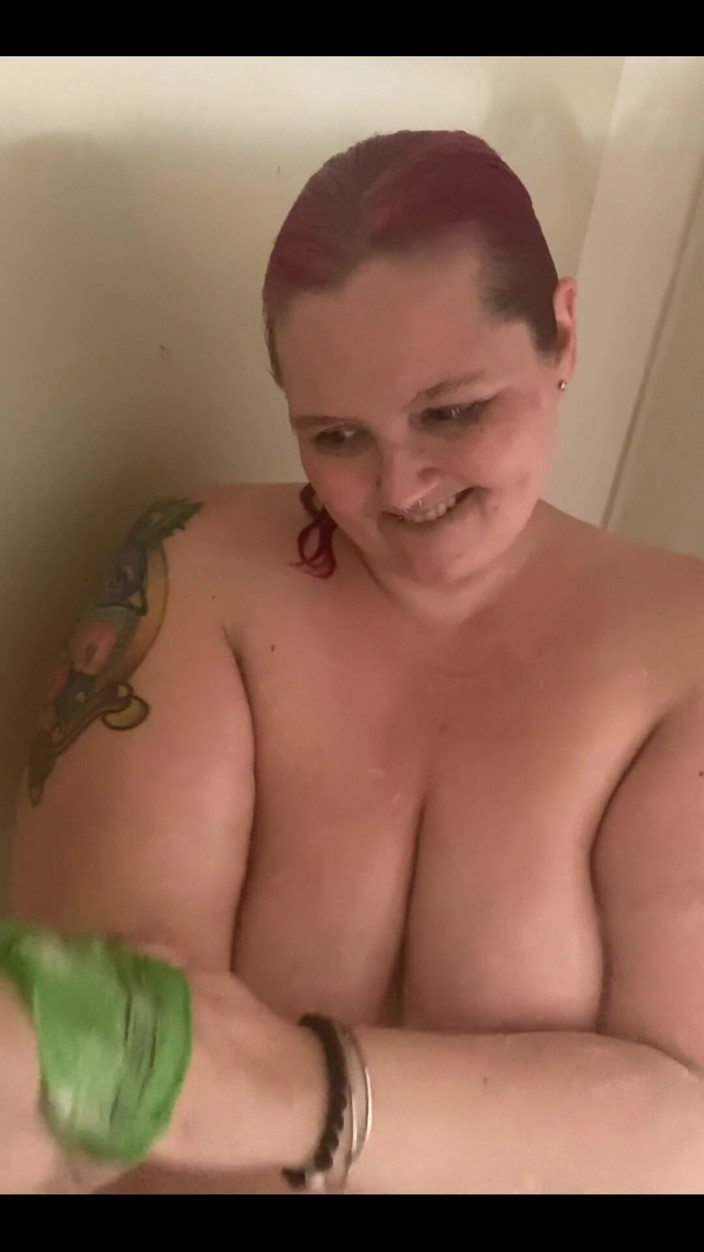 Sara Star: Soapy Shower JOI
