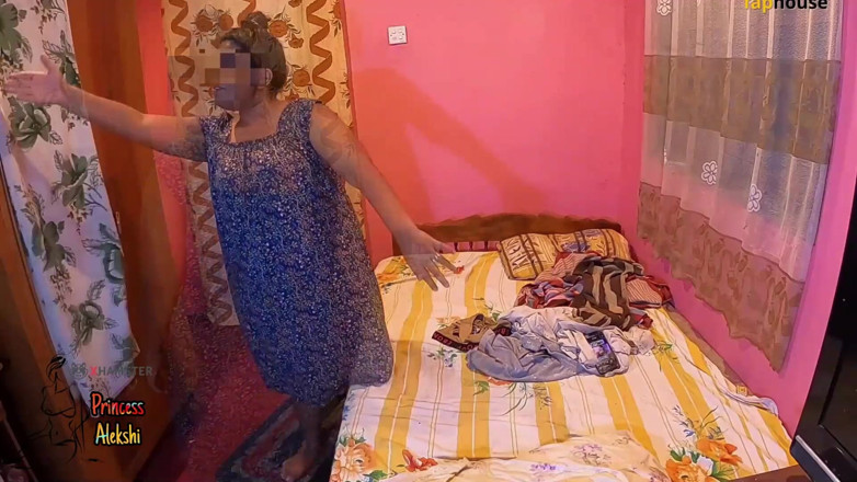 Princess Alekshi: Stepmom Catches Her Stepson Watching Porn and Give Him a...