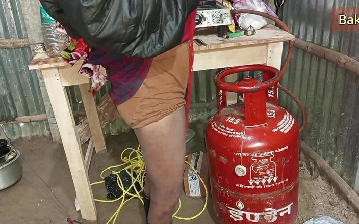 Bengaliauntykichut: Mulher feliz depois do sexo
