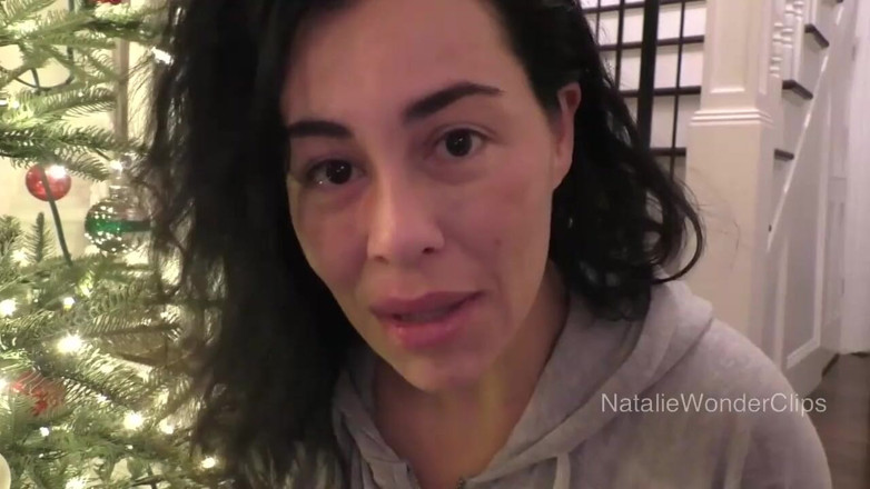 Natalie Wonder: हमारे क्रिसमस ट्री के ठीक नीचे मेरे सौतेले लड़के के साथ छुट्टी की नई यादें बनाना